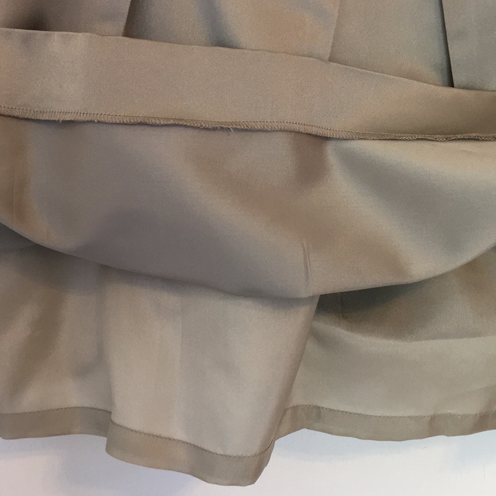 Vera Wang Lavender Label Gray beaded silk top - Picture 8 of 8
